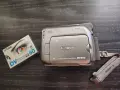 Видеокамера Canon MV950, снимка 1