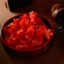 Венчелистчета червени рози изкуствено продажна цена чантата 500 бр от червена роза да купя, снимка 18