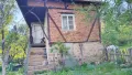 Продавам двор и къща  на два етажа в с. Бойковец Област София ., снимка 4