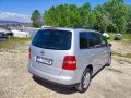 Volkswagen Touran 2.0 TDI (140 кс) 6ск., снимка 4