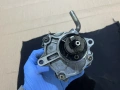 Вакуум помпа за Mercedes C-class W203 2.2 CDI, снимка 4