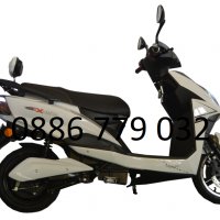 Електрически скутер EGV D3 RS LINE 3000 е вече тук - на дребно и едро, снимка 2 - Мотоциклети и мототехника - 29282823