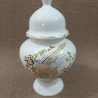 Порцеланова ваза. , снимка 2 - Антикварни и старинни предмети - 40719603