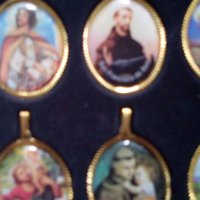Италиански бижута, снимка 10 - Колиета, медальони, синджири - 30866303