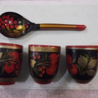 Лот от 3 бр. дървени чаши и лъжица рисувани съветски, снимка 1 - Други ценни предмети - 40823717