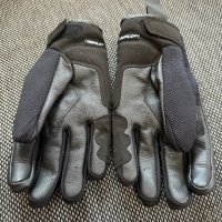 Дамски мото ръкавици Alpinstars размер М, снимка 2 - Аксесоари и консумативи - 40047519