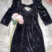 Страхотна нова черна еластична парти коктейлна официална рокля кадифе, снимка 1 - Рокли - 39435583