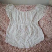 Кокетна бяла блузка , снимка 2 - Ризи - 37352524