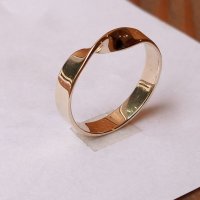Златен пръстен, снимка 5 - Пръстени - 40752425