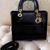 Дамска чанта Dior, снимка 1 - Чанти - 37038047