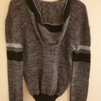 БЛУЗА С КАЧУЛКА , снимка 2 - Блузи с дълъг ръкав и пуловери - 31581837