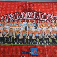 Колекционерско знаме футболен клуб Майорка сезон 2005- 2006, снимка 1 - Колекции - 42364375