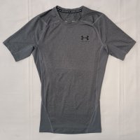 Under Armour UA Compression оригинална тениска S спорт фитнес бягане, снимка 1 - Спортни дрехи, екипи - 44176993