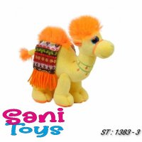 Плюшена камила със шарено седло, снимка 1 - Плюшени играчки - 38202582