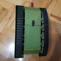 Руска пластмасова играчка танк на батерии, снимка 6 - Колекции - 30236767