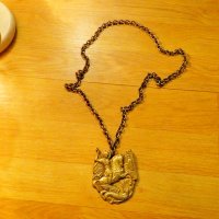 Старинна солидна бронзова икона, нагръден медальон със Свети Георги Победоносец - вашия покровител и, снимка 4 - Антикварни и старинни предмети - 38465263