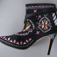 Артистични дамски обувки номер 40 - 41, снимка 2 - Дамски обувки на ток - 40096750