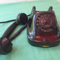 Стар телефон, снимка 4 - Стационарни телефони и факсове - 30018999