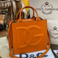 Дамска чанта Dolce&Gabbana Реплика ААА+, снимка 1 - Чанти - 34529177