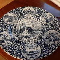 Порцеланова  колекционерска чиния, снимка 1 - Чинии - 30399415