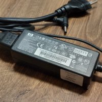 Оригинално зарядно за лаптоп HP 30W 19V 1.58A, снимка 1 - Части за лаптопи - 44343552