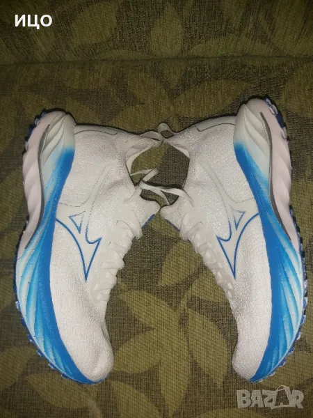 Дамски маратонки Mezuno Wave neo wind, снимка 1