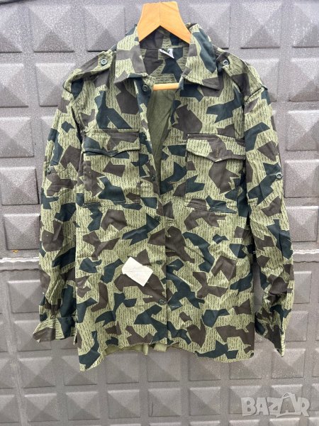 Продавам войнишки камуфлажни ризи , снимка 1