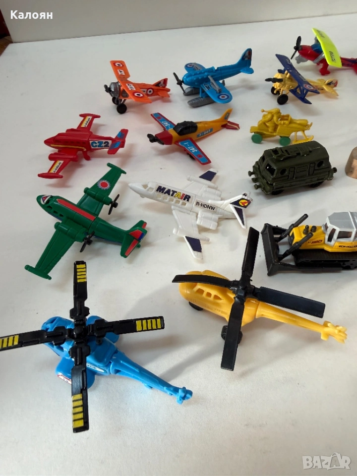 Kinder Surprise играчки лот самолетчета, влакове, лодки и други, снимка 1