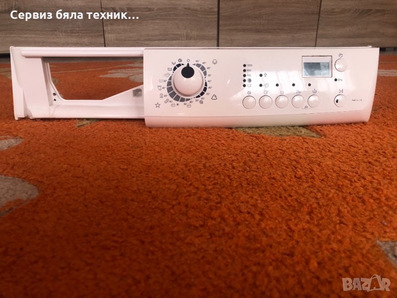 Продавам перфектна управляваща платка с предният панел за пералня Zanussi ZWG 6105, снимка 1