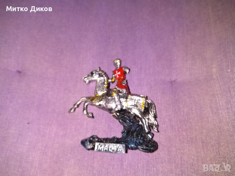 Малта магнит конник кръстоносец, снимка 1
