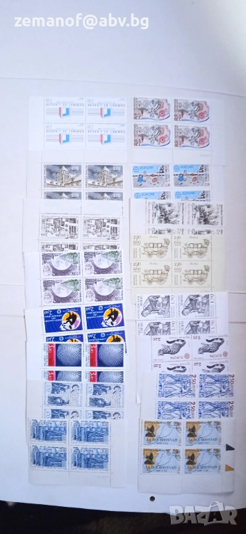 Блокове  Франция 34 бр по 4 марки- 80 г, снимка 1