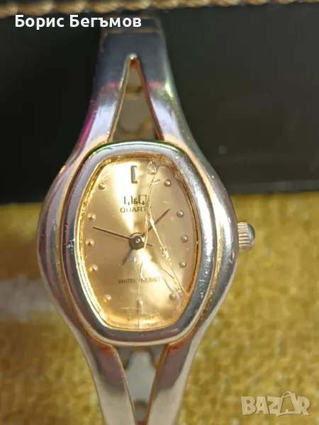 Дамски часовник Q&Q, снимка 1