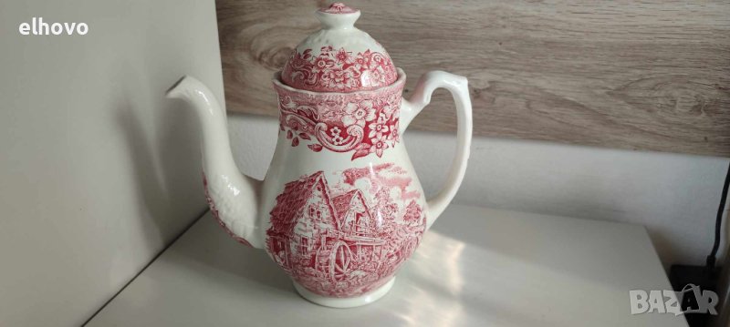 Порцеланова кана Royal Tudor Ware, снимка 1