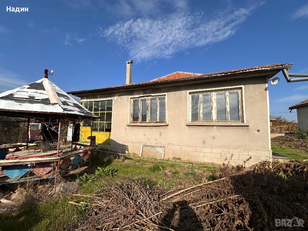 Къща, снимка 1