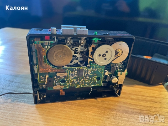 Уокмен Sony WM-BF67, снимка 2 - Радиокасетофони, транзистори - 52970323