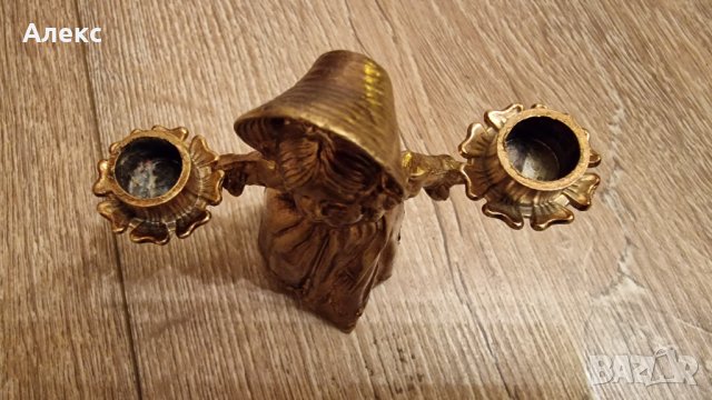 Прекрасен Малък Метален свещник– 10см, снимка 4 - Антикварни и старинни предмети - 39225747