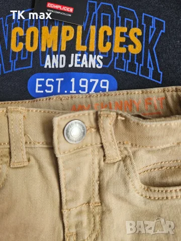 Суитшърт и бежови дънки комплект Complices and Jeans за 3 г. / 94 см, снимка 4 - Детски комплекти - 55834889