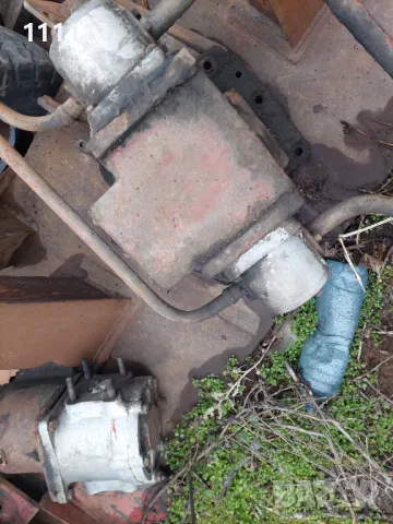 Части от Багерна уредба на трактор , снимка 18 - Индустриална техника - 16969601