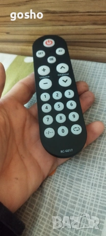 Универсално дистанционно за телевизор, снимка 2 - Дистанционни - 53889149