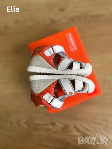 Бебешки сандали, снимка 5 - Бебешки обувки - 48790844