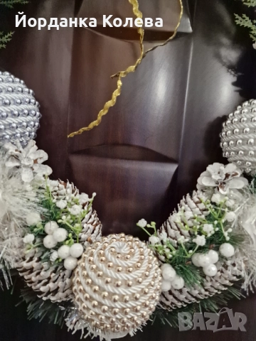 Коледен венец, снимка 2 - Коледни подаръци - 52424894