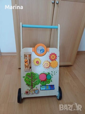 Дървен уокър с активности Kidland