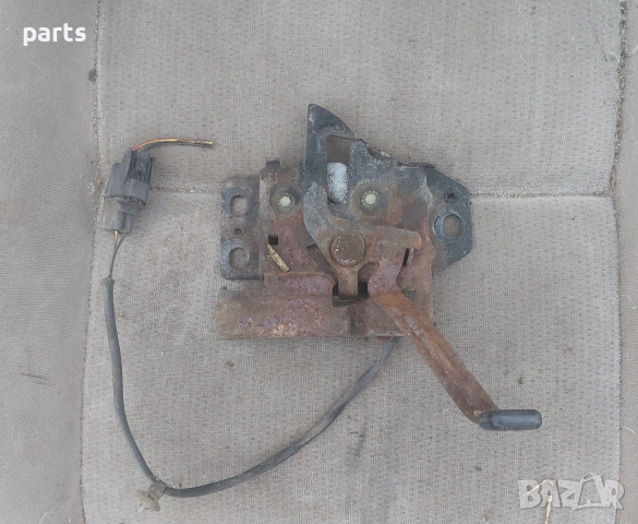 Ключалка Преден Капак Ровър 600 - 620 - Хонда Акорд , снимка 2 - Части - 53050464