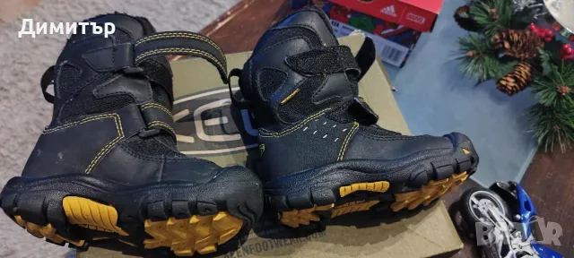 ботушки keen, снимка 4 - Бебешки боти и ботуши - 48180455