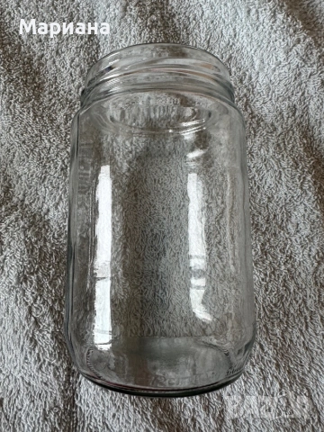 Продавам стъклени буркани