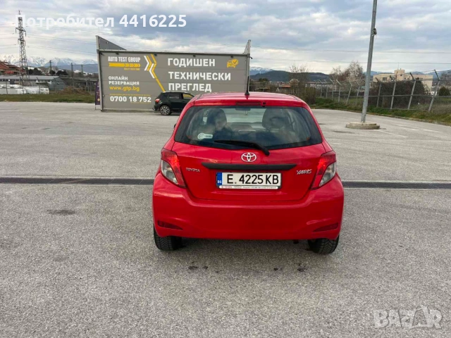 Toyota Yaris 1.3 VVT-i 6sp, снимка 7 - Автомобили и джипове - 54037256