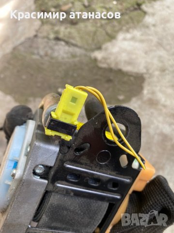 Предпазен колан преден десен за Тойота Авенсис Т25., снимка 3 - Части - 36699531