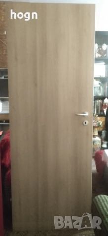 Продавам нова интериорна врата 
