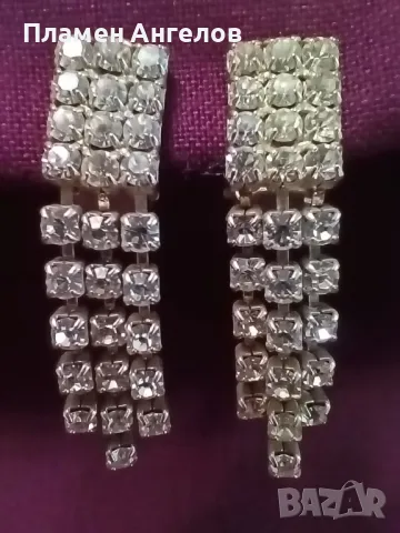 Обици-клипсови, посребрени с циркони. 