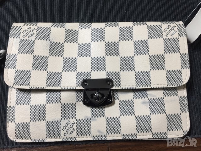 Малка чантичка Louis Vuitton, снимка 2 - Чанти - 42400023